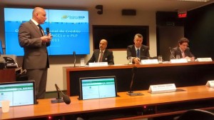 PLP 100 Cooperativas e municpios