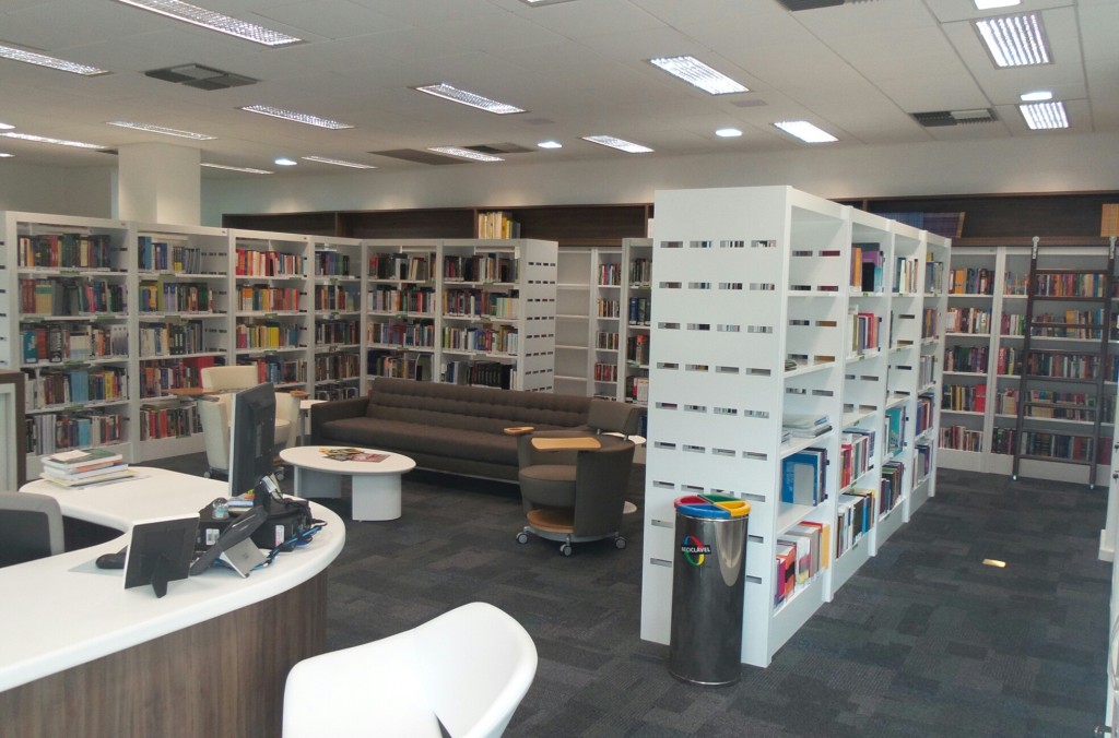 Biblioteca_Sicredi